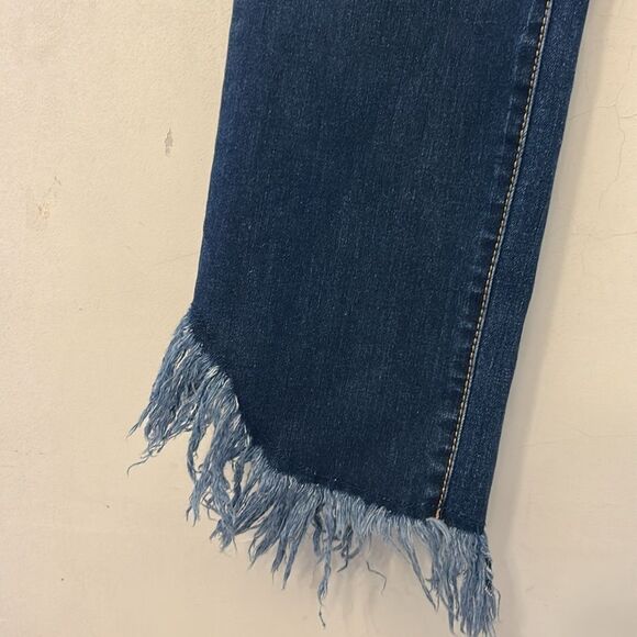 INC International Concepts Straight leg Frayed Hem Blue Jeans Size 4 EUC - Picture 4 of 12